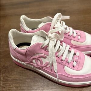 CHANEL Women's Pink and White Sneakers
